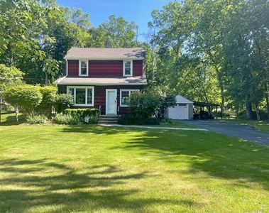 253 Maple Road