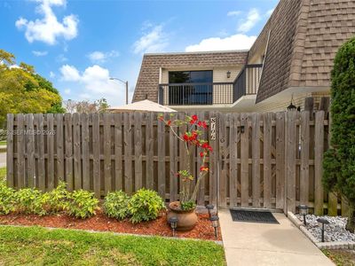 8106 SW 23rd St #28A