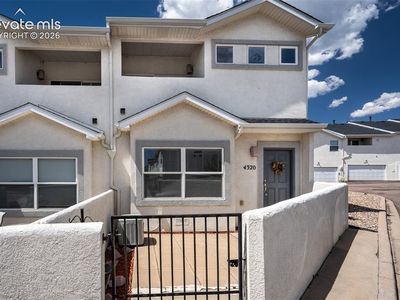 4320 Prestige Point