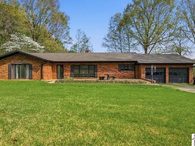 1601 Shallow Creek Cir