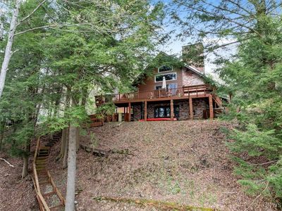 9039 Woods Rd