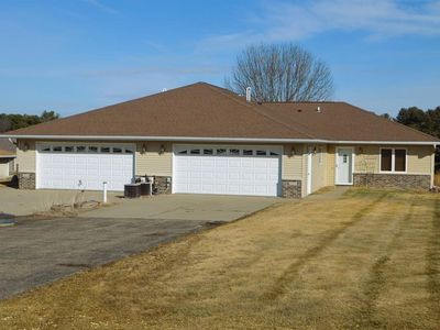 1220 Golf View Drive