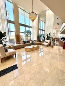 18683 Collins Ave #2006