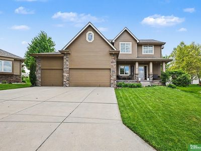 7422 S 198th Cir