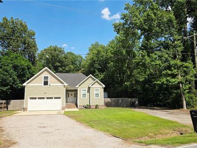 411 NW Backwoods Rd