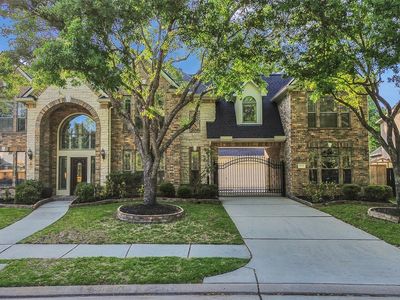 14323 Horizon Falls Ln