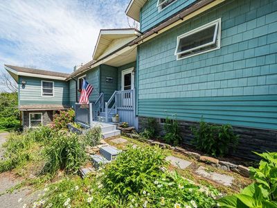 6199 State Highway 37