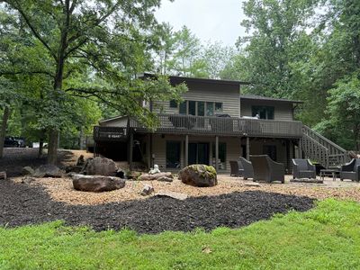 2 Trillium Ln