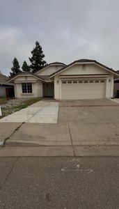 567 Tharp Rd