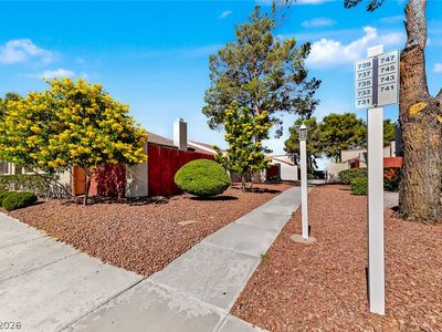 737 Heritage Vista Ave