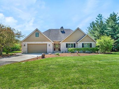 4595 Shady Ln