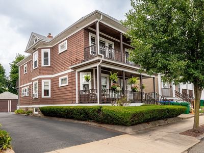 66 Almont St