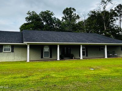 Property at 215 Alma St, Walnut Grove, MS