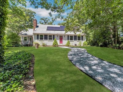 85 Deepwood Drive