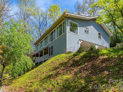 87 Medley Dr