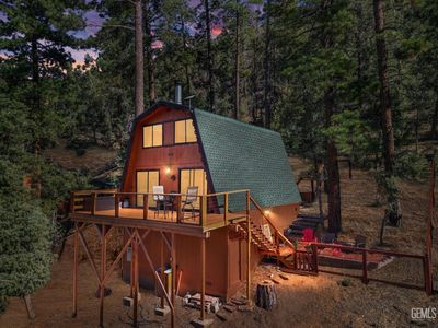 1916 Rustic Way