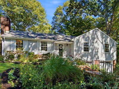 11 Pennington Drive