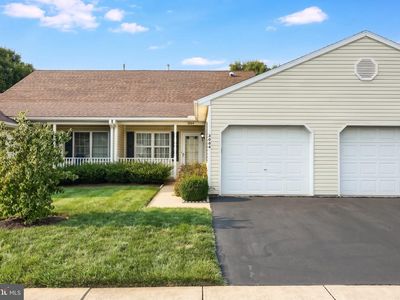 3004 Village Cir W #3004