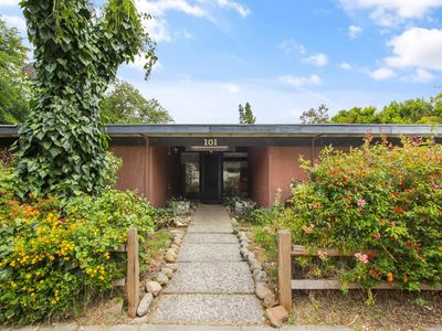 Property at 101 E 7th St, Davis, CA