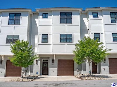 1510 Brentwood Dr #B