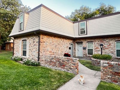 3209 Villa Pl
