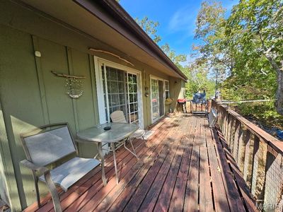 198 Lakeview Dr