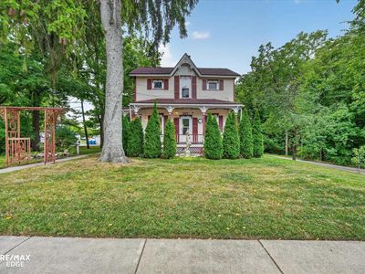327 Reid Rd