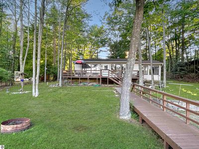 4102 N Spider Lake Rd