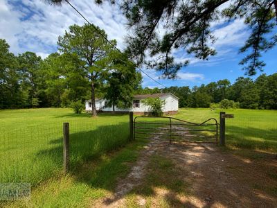 260 Moore Rd