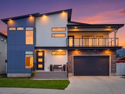 5653 S Bamburgh View Cir
