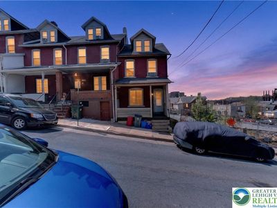 308 State St