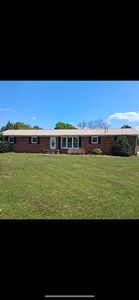 992 Shelly Rd