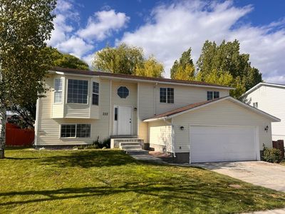 222 Rolling Hills Dr