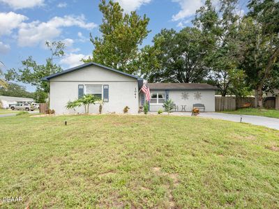 1041 Tompkins Dr