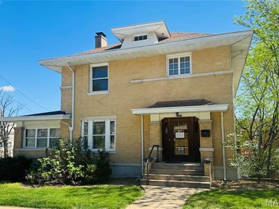 1001 Center St