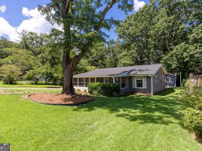 2880 Hall Dr SE