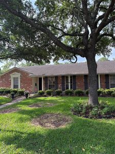 10715 Chevy Chase Dr
