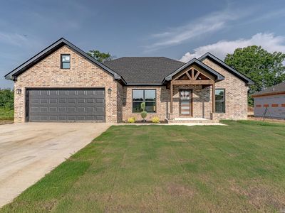 233 Woodland Trails St