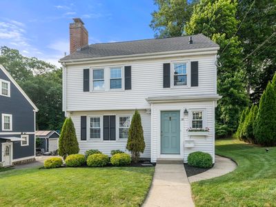 28 Parkway Rd