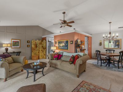 4242 S Ridgewood LANE #4242