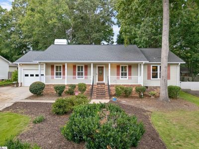 203 Fredericksburg Dr
