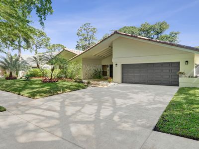 2401 NW 39th Street