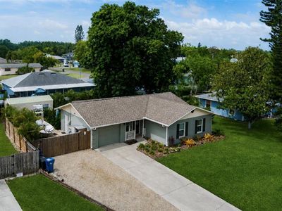 327 43rd Street Blvd W
