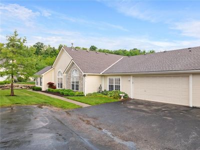 6113 NE Kensington Dr