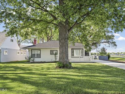 586 Garfield Dr