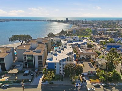 4016 Gresham St Unit D1