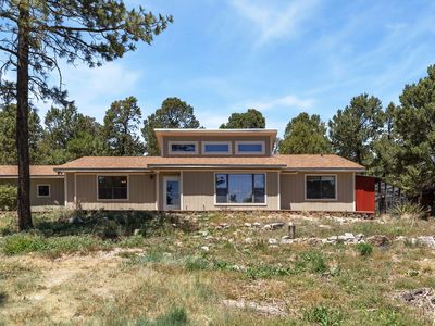 42 Thunderbird Ln