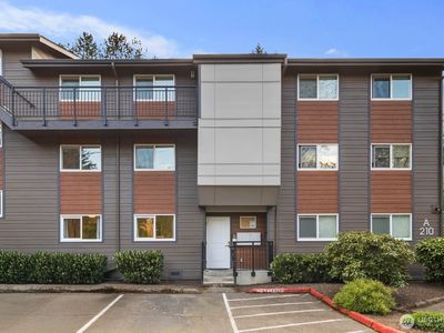 210 SW Clark Street #A103