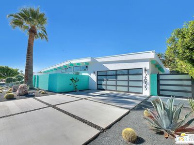2653 N Kitty Hawk Dr