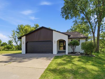 5710 Jenni Ln